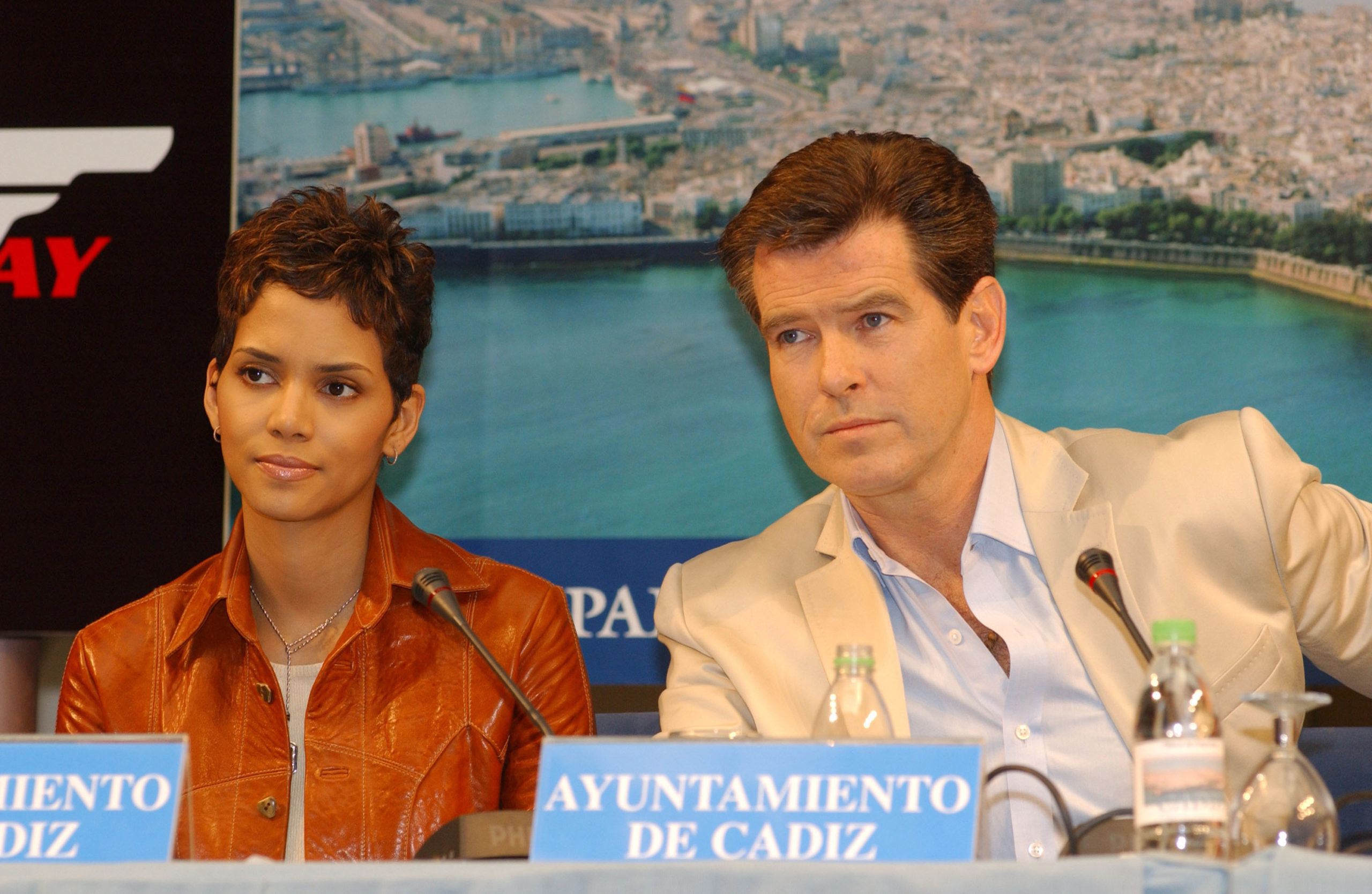 403321 11: Actors Halle Berry and Pierce Brosnan attend a press conference for the next James Bond film "Die Another Day" April 3, 2002 in Cadiz, Spain. The movie, agent 007's 20th outing, will be shot in Cadiz. (Photo by Carlos Alvarez/Getty Images)