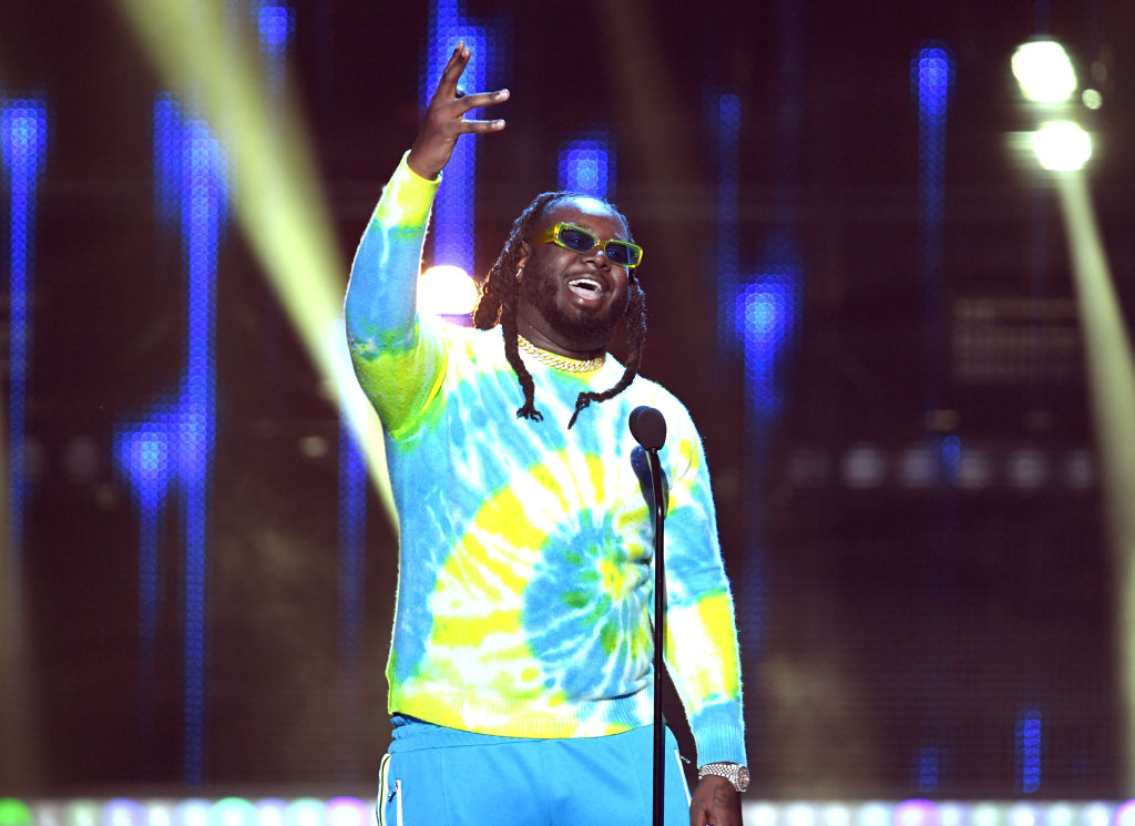 LOS ANGELES, CALIFORNIA - MARCH 14: (EDITORIAL USE ONLY. NO COMMERCIAL USE) T-Pain speaks on stage at the 2019 iHeartRadio Music Awards which broadcast live on FOX at the Microsoft Theater on March 14, 2019 in Los Angeles, California. (Photo by Kevin Winter/Getty Images for iHeartMedia)