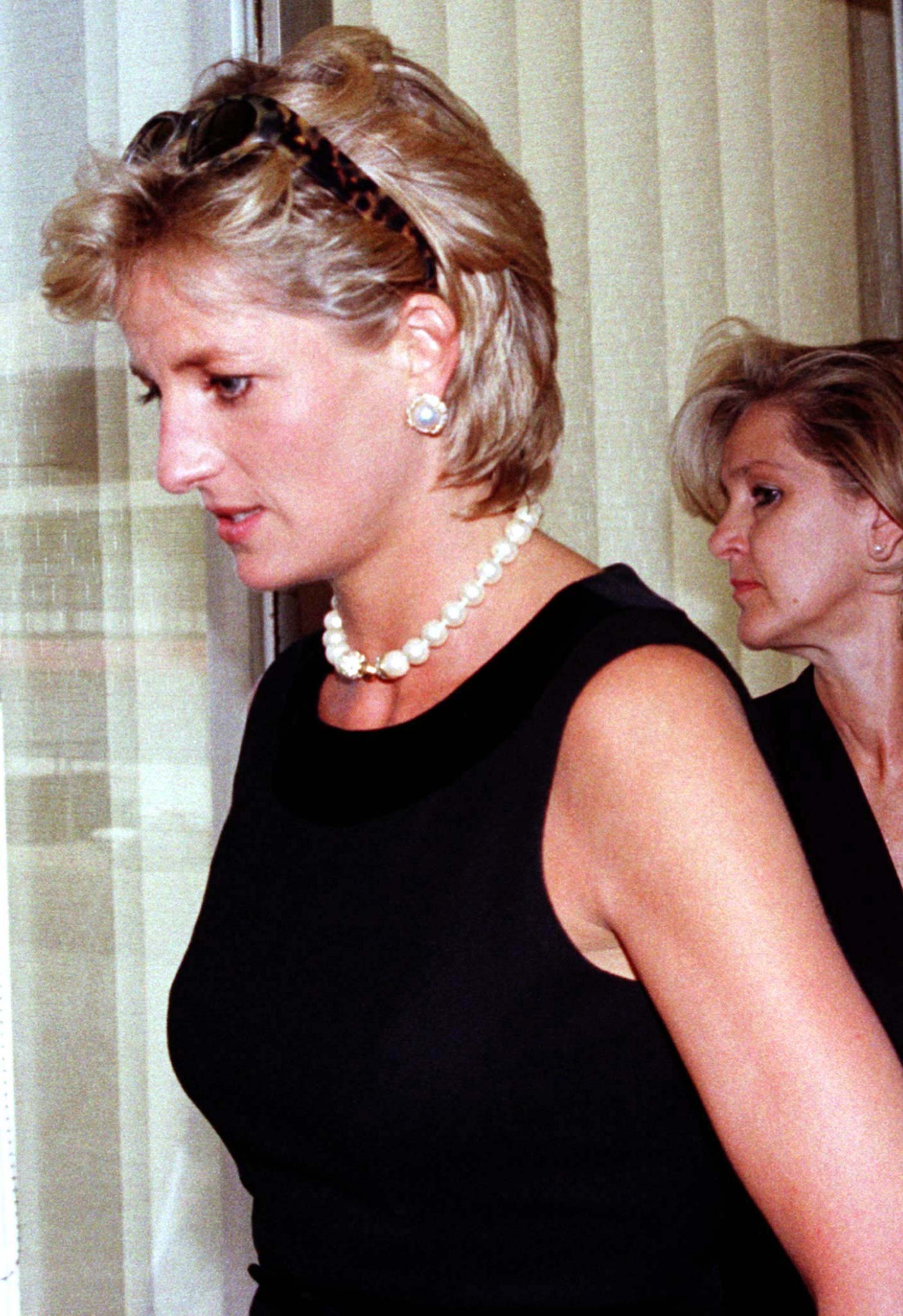 Britain's Princess Diana leaves the VIP hall at Athens' international airport September 18. Diana left the airport by car for the funeral of Yannis Kalyviotis, a young man she met during one of her mercy visits to a London hospital. GREECE DIANA
