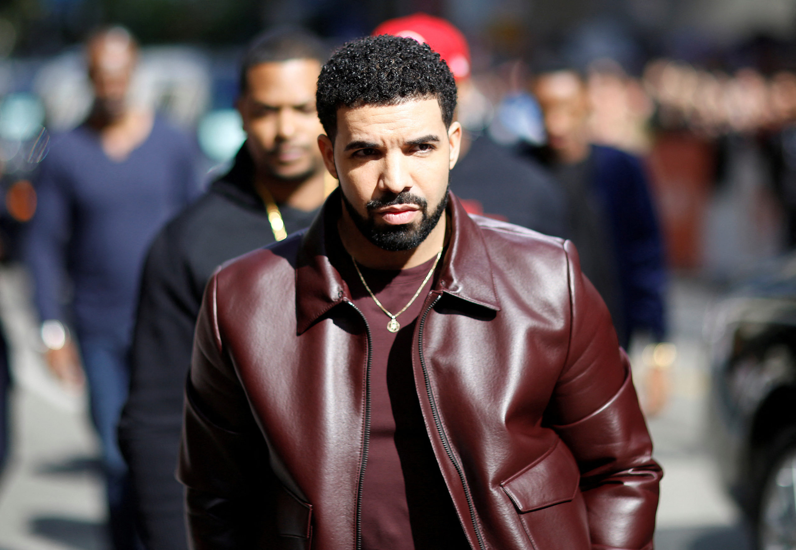 FILE PHOTO: Rapper Drake arrives on the red carpet for the film "The Carter Effect" at the Toronto International Film Festival (TIFF), in Toronto, Canada, September 9, 2017. REUTERS/Mark Blinch/File Photo