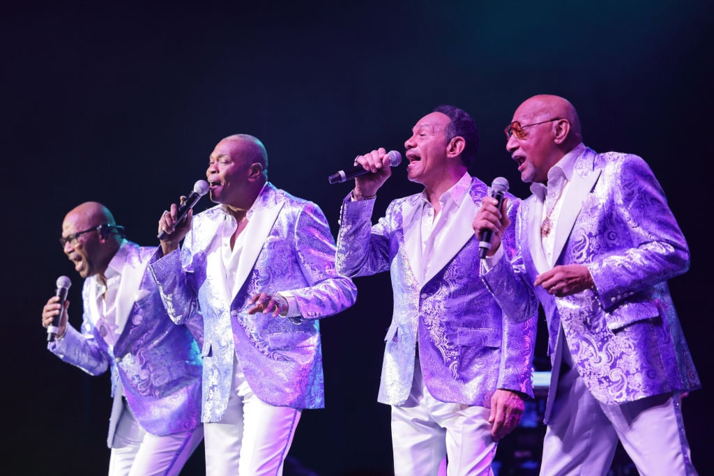 BERLIN, GERMANY - OCTOBER 30: (L-R) Lawrence Payton Jr., Alexander Morris, Ronnie McNeir and Abdul Duke Fakir of The Four Tops perform at Admiralspalast on October 30, 2022 in Berlin, Germany. (Photo by Pedro Becerra/Redferns)