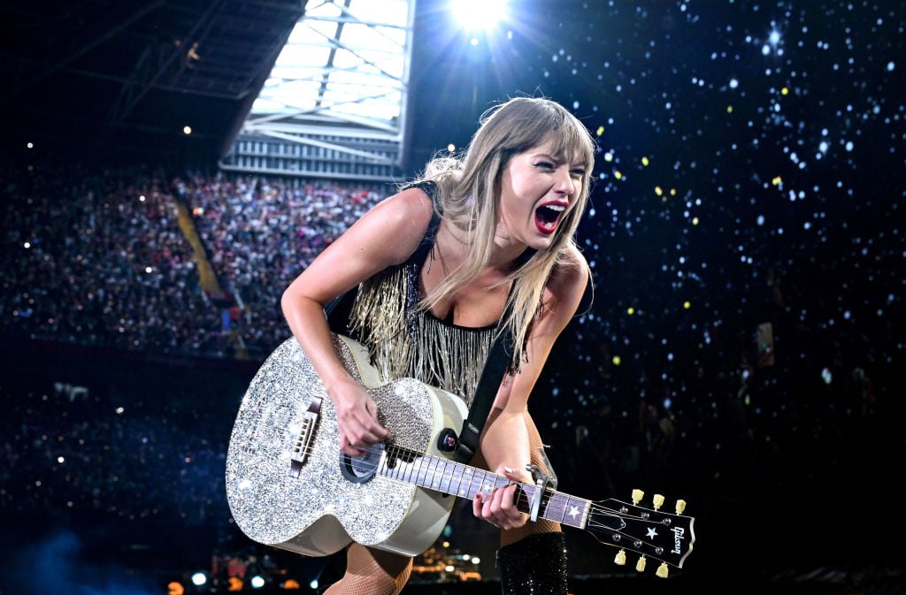 CARDIFF, WALES - JUNE 18: EDITORIAL USE ONLY. NO BOOK COVERS. Taylor Swift performs on stage during "Taylor Swift | The Eras Tour" at Principality Stadium on June 18, 2024 in Cardiff, Wales. (Photo by Shirlaine Forrest/TAS24/Getty Images for TAS Rights Management )