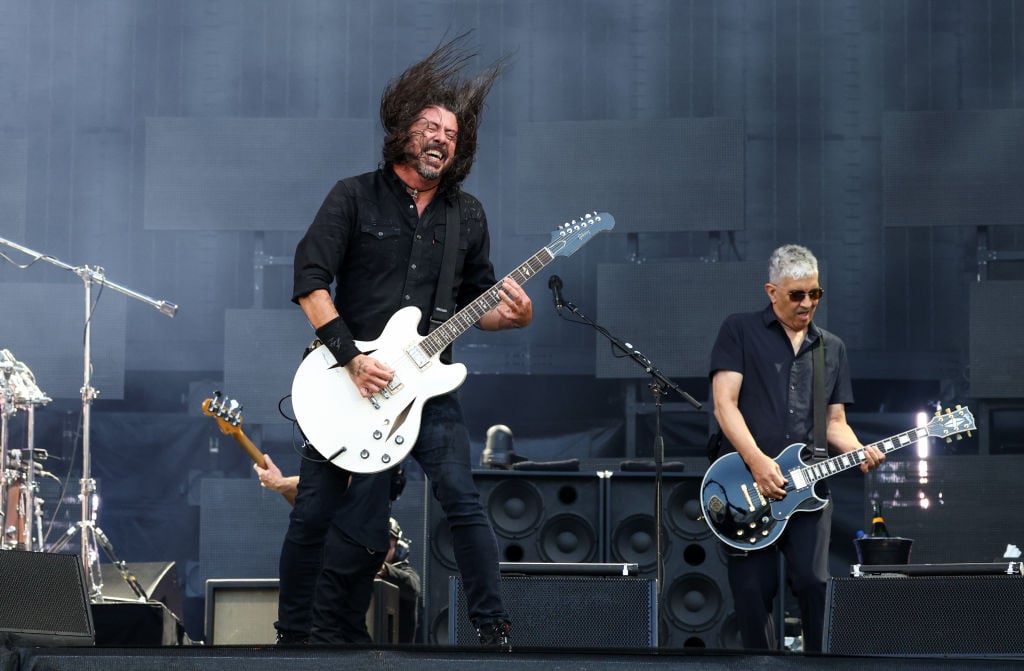 LONDON, ENGLAND - JUNE 20: Dave Grohl and Pat Smear of The Foo Fighters perform on stage at London Stadium on June 20, 2024 in London, England. (Photo by Kevin Mazur/Getty Images for Foo Fighters)