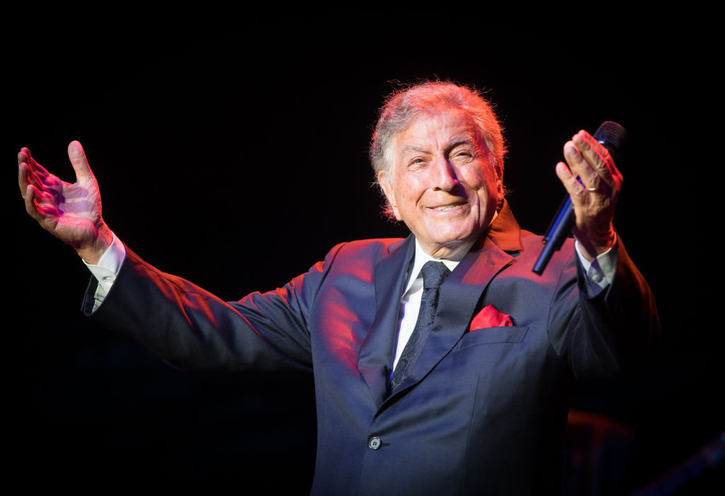 LONDON, ENGLAND - JUNE 27: Tony Bennett performs at Royal Albert Hall on June 27, 2017 in London, England. (Photo by Samir Hussein/Samir Hussein/WireImage) Getty Images