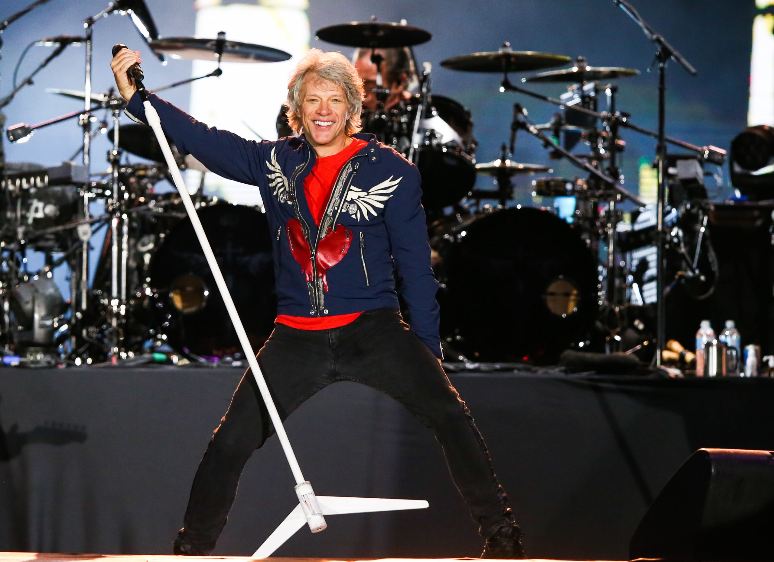 RIO DE JANEIRO, BRAZIL - SEPTEMBER 29: Jon Bon Jovi of the band Bon Jovi performs on stage during Rock In Rio day 3 at Cidade do Rock on September 29, 2019 in Rio de Janeiro, Brazil. (Photo by Alexandre Schneider/Getty Images)
