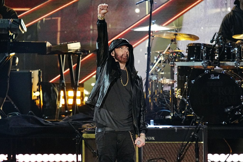 LOS ANGELES, CALIFORNIA - NOVEMBER 05: Inductee Eminem performs on stage during the 37th Annual Rock & Roll Hall Of Fame Induction Ceremony at Microsoft Theater on November 05, 2022 in Los Angeles, California. (Photo by Jeff Kravitz/FilmMagic) Getty Images