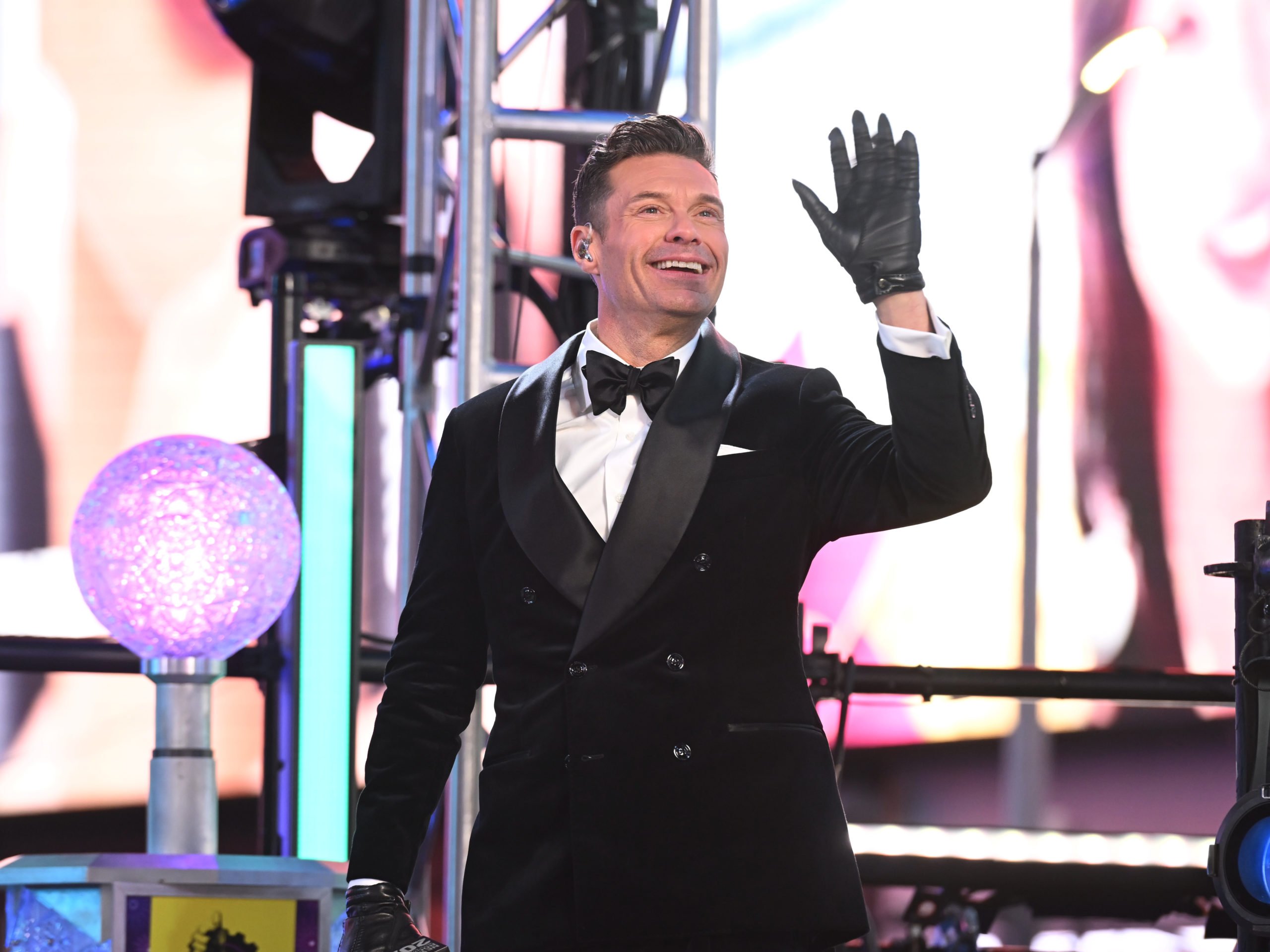 NEW YORK, NEW YORK - DECEMBER 31: Ryan Seacrest speaks onstage at the Times Square New Year's Eve 2024 Celebration on December 31, 2023 in New York City. (Photo by Noam Galai/Getty Images)
