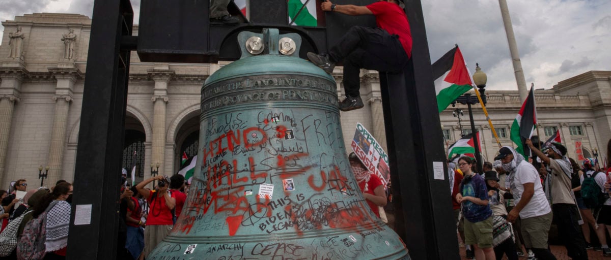 FACT CHECK: Bell Covered In Pro-Palestine And Anti-Israel Graffiti Is Freedom Bell, Not Liberty Bell