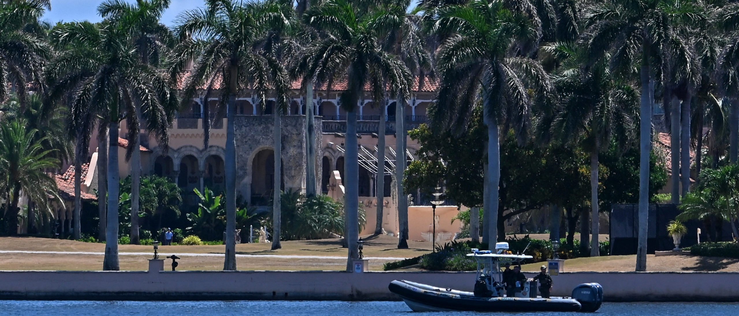 ‘I Am Honored’: Trump Greets Netanyahu At Mar-A-Lago