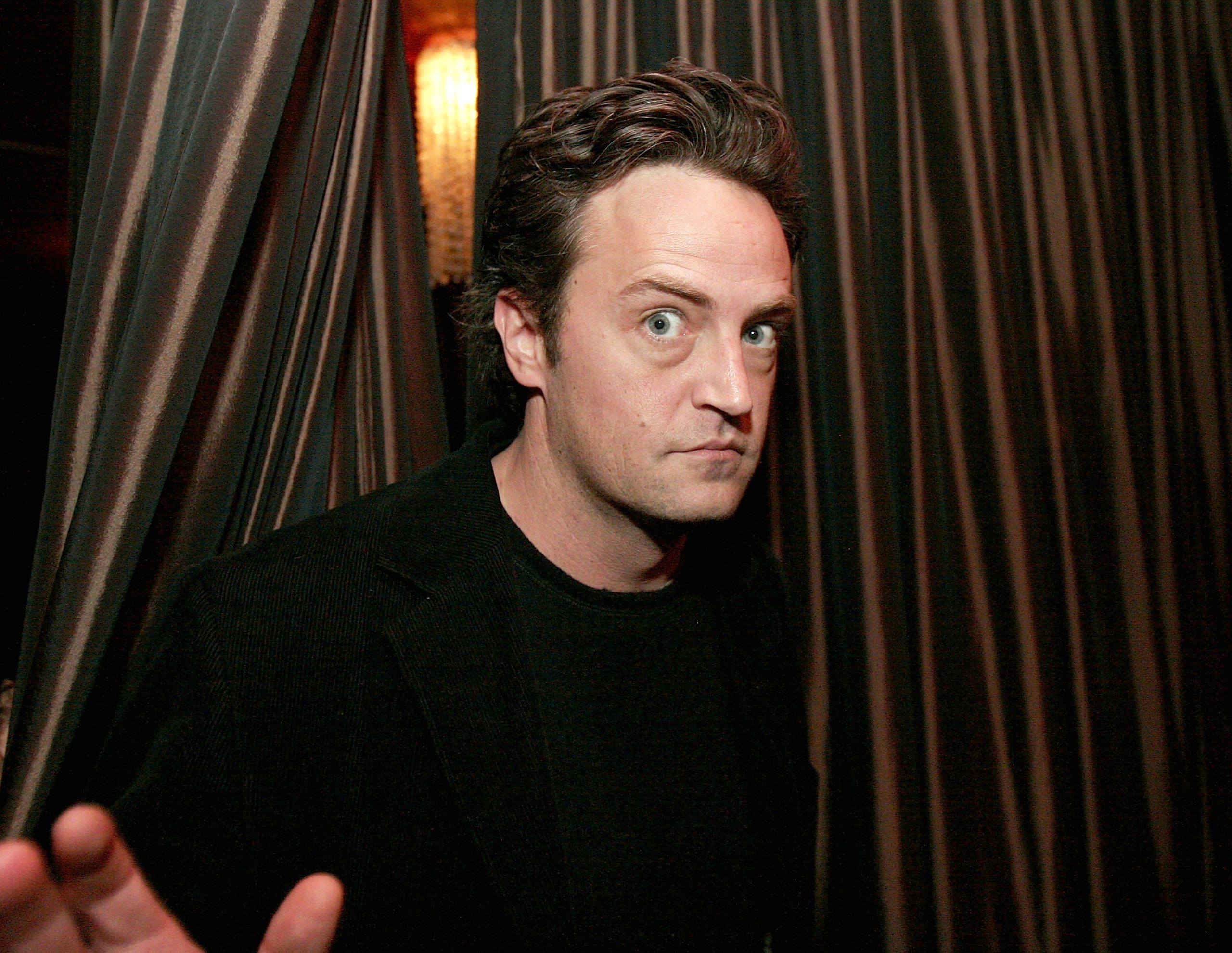 LOS ANGELES, CA - DECEMBER 09: Actor Matthew Perry at the after party for the FX Network's premiere screening of "Dirt" at Republic on December 9, 2006 in Los Angeles, California. (Photo by Charley Gallay/Getty Images)