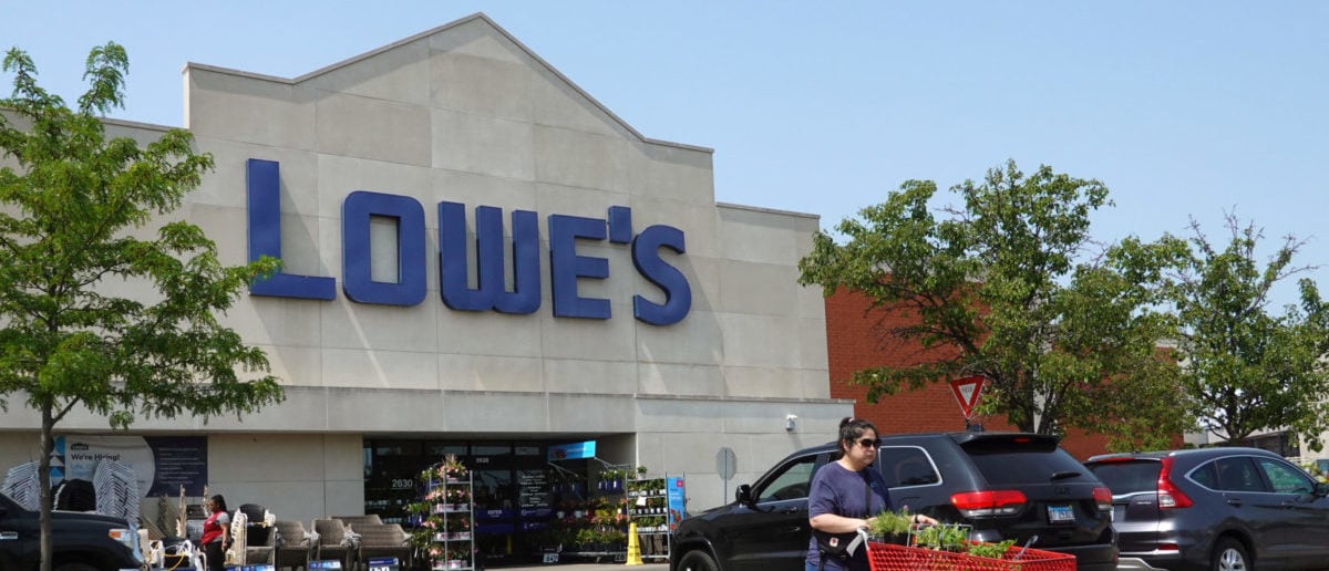 FACT CHECK: Viral X Image Claims To Show Statement From Lowe’s CEO Disparaging Conservatives