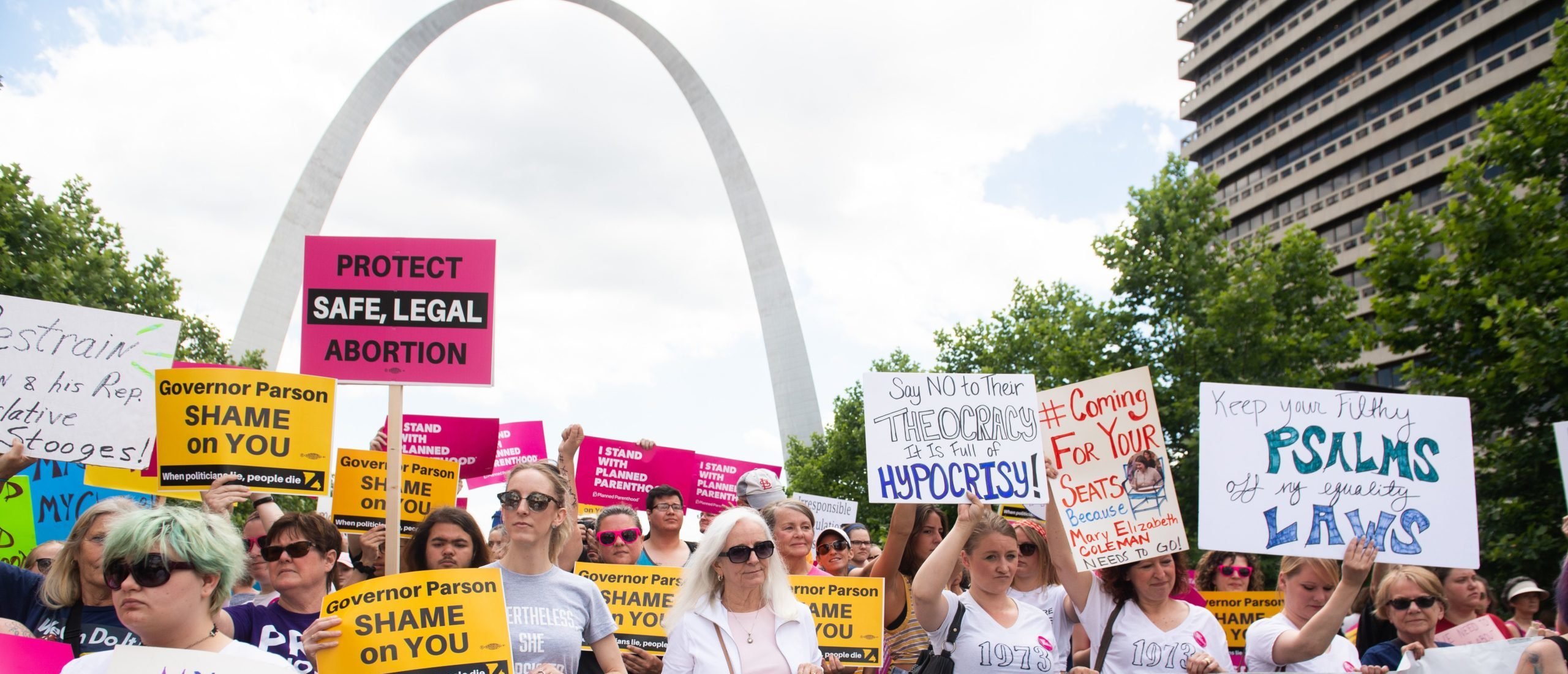 Thousands of demonstrators march in support of Planned Parenthood and pro-choice as they protest a state decision that would effectively halt abortions by revoking the license of the last center in the state that performs the procedure, during a rally in St. Louis, Missouri, May 30, 2019. (Photo by SAUL LOEB / AFP/ via Getty Images)