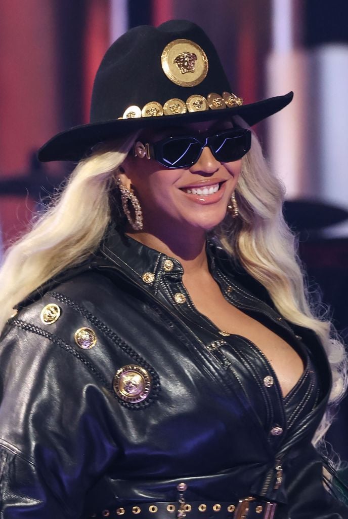 LOS ANGELES, CALIFORNIA - APRIL 01: (FOR EDITORIAL USE ONLY) Beyoncé accepts the Innovator Award onstage during the 2024 iHeartRadio Music Awards at Dolby Theatre in Los Angeles, California on April 01, 2024. Broadcasted live on FOX. (Photo by Kevin Mazur/Getty Images for iHeartRadio)